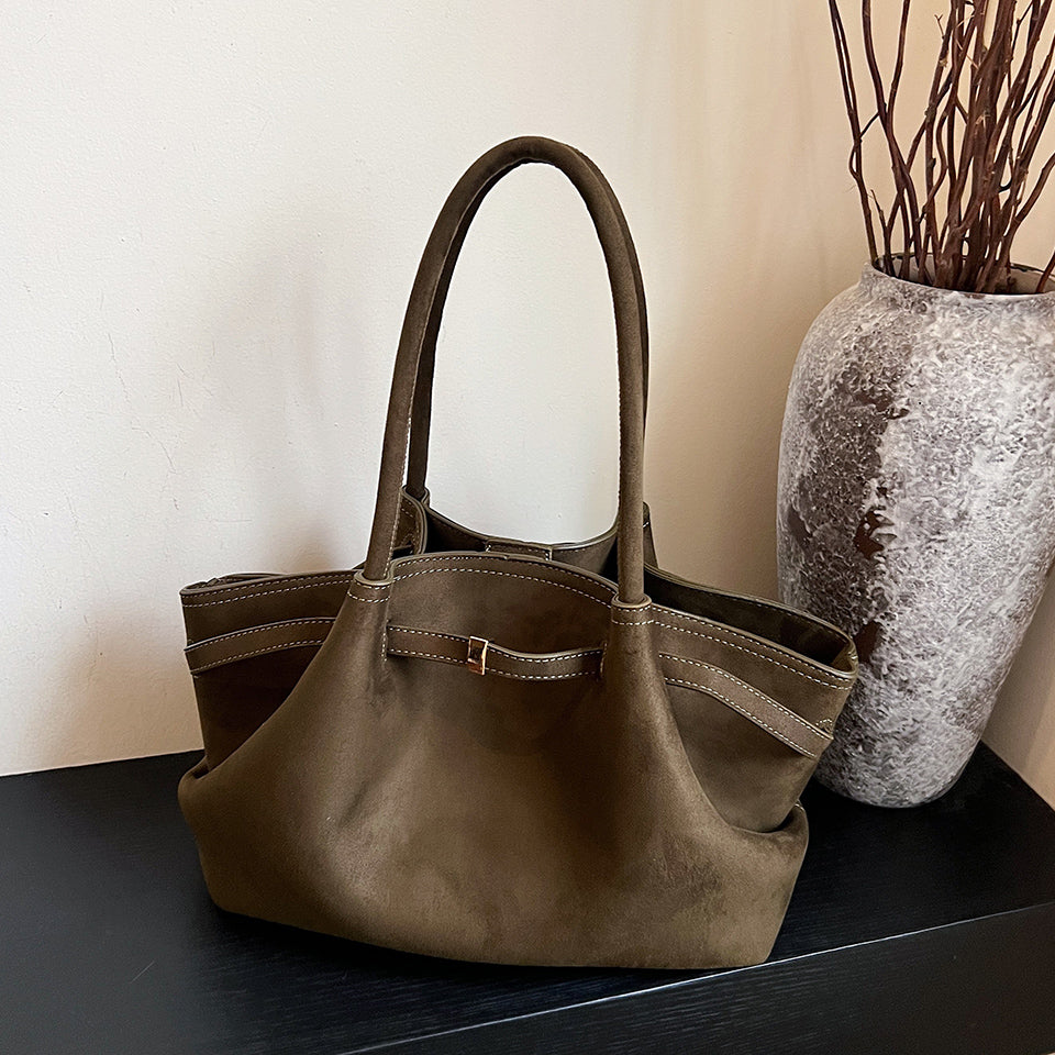 Elsie Suede