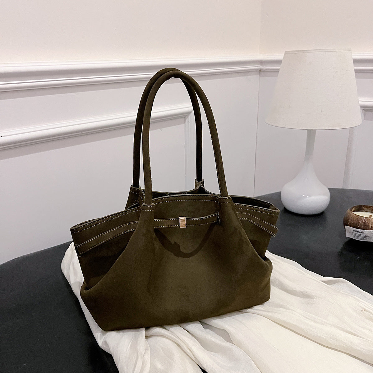 Elsie Suede