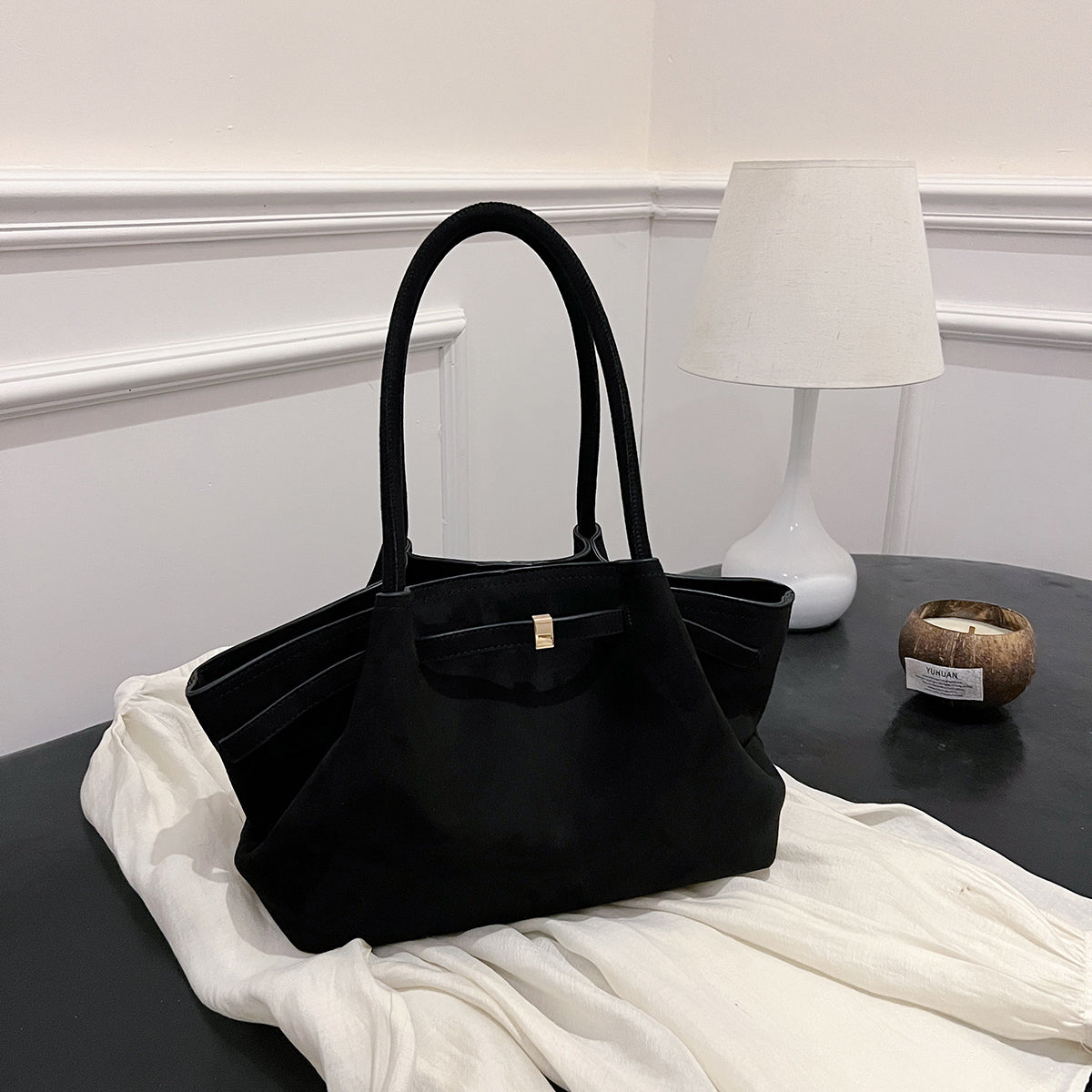 Elsie Suede