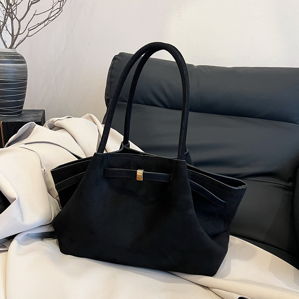 Elsie Suede