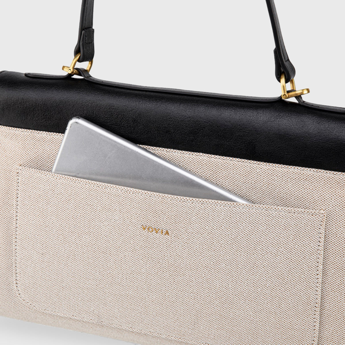 Aurelia Essential