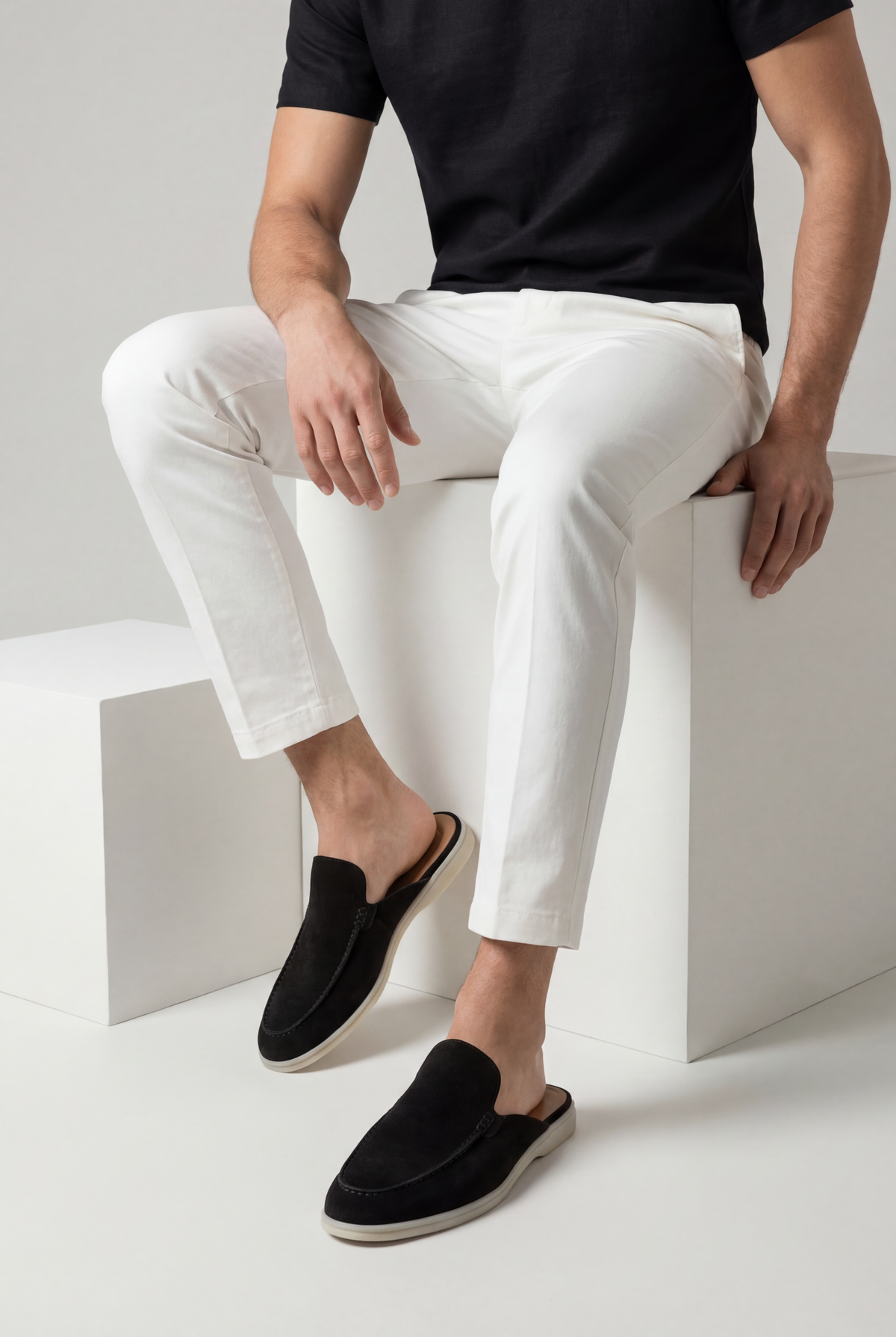 Black Yacht Mule