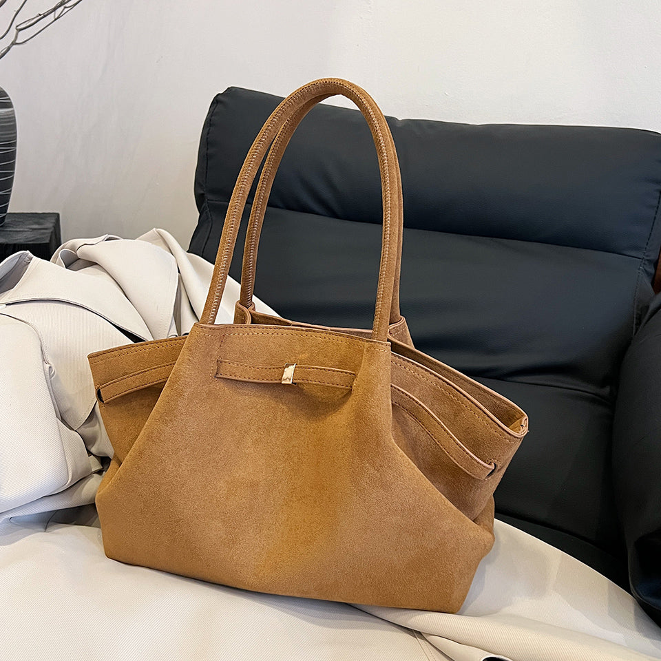 Elsie Suede