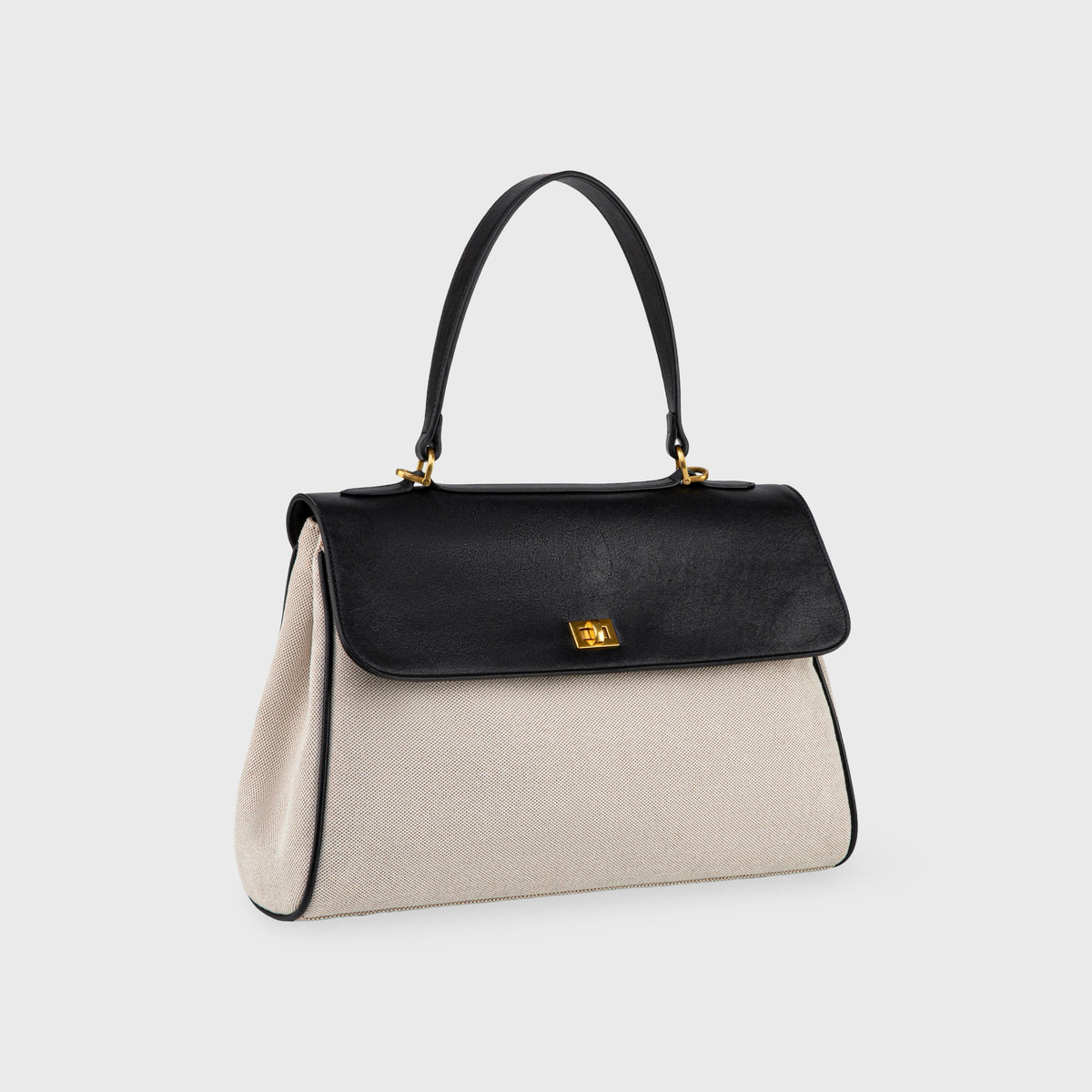 Aurelia Essential