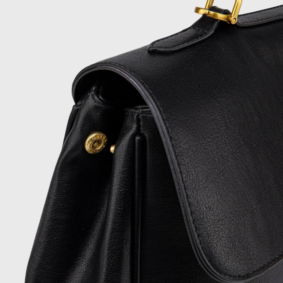 Aurelia Essential