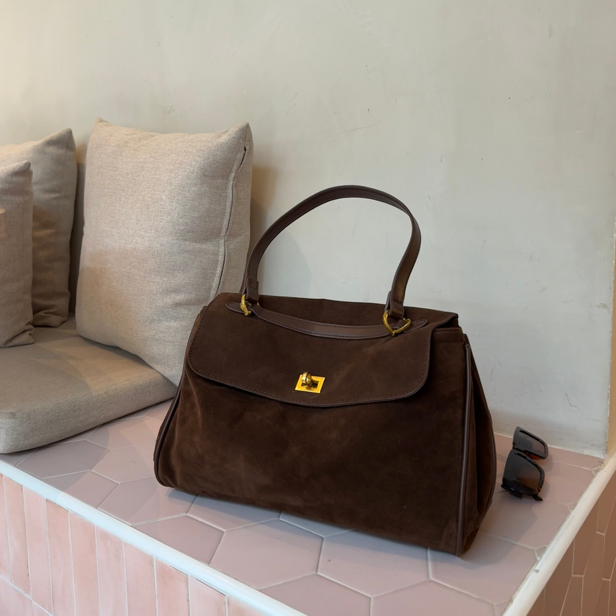 Aurelia Suede