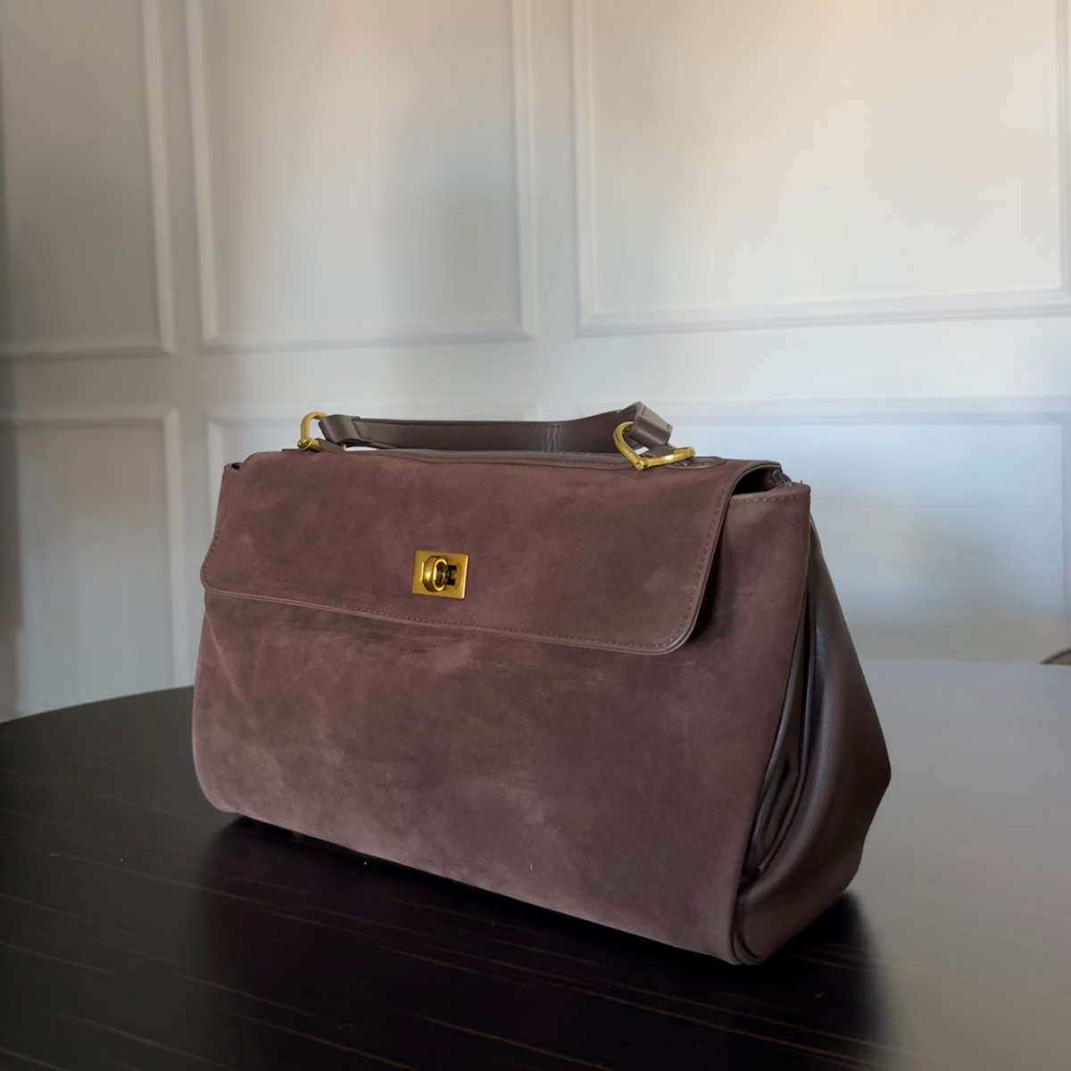 Aurelia Genuine Leather